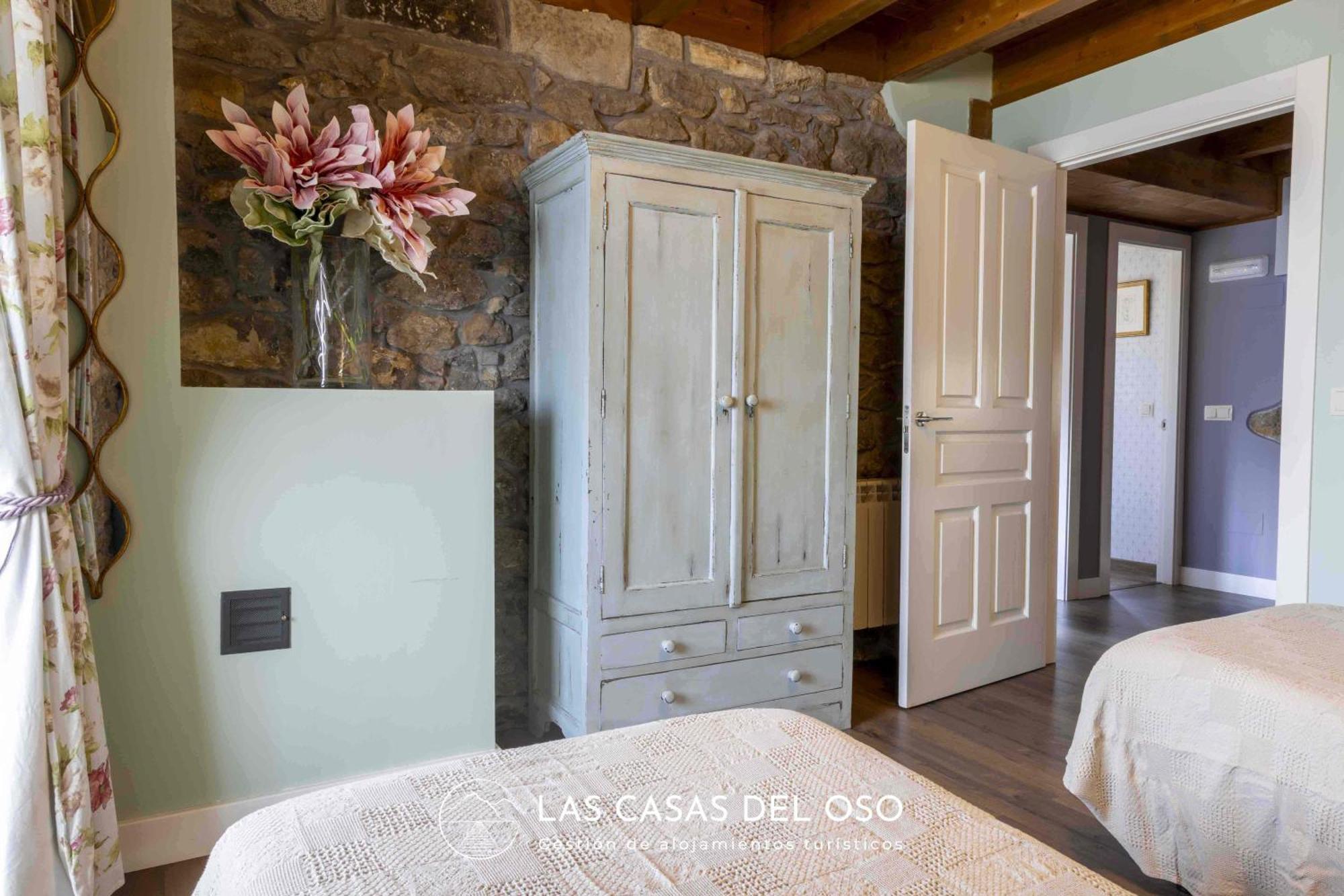 El Mirador De San Trocaya - Las Casas Del Oso Villamarcel Екстер'єр фото