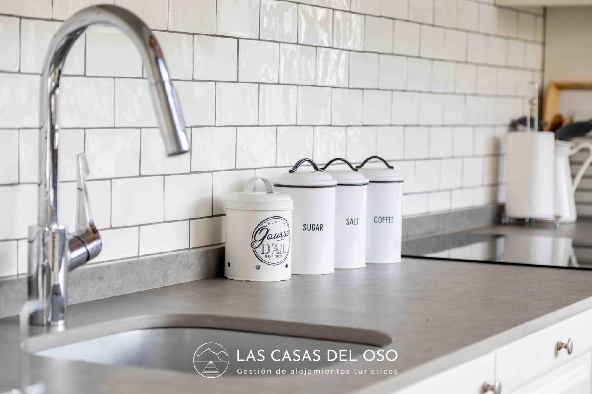 El Mirador De San Trocaya - Las Casas Del Oso Villamarcel Екстер'єр фото